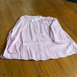 NWT OLD NAVY pink button down spring blouse.